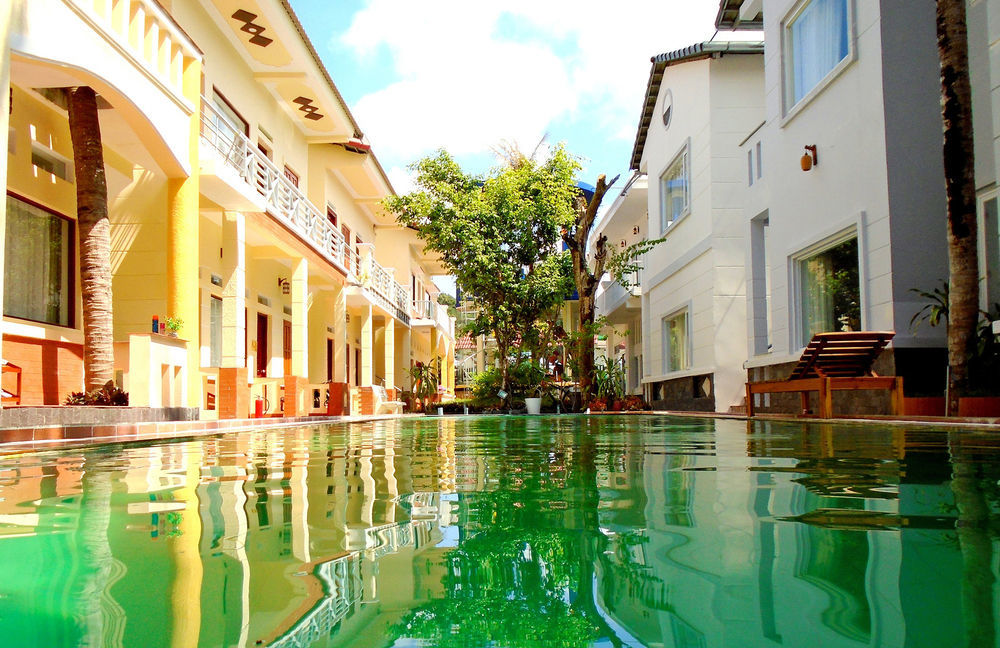 Oyo 614 Phu Quy Resort Esterno foto