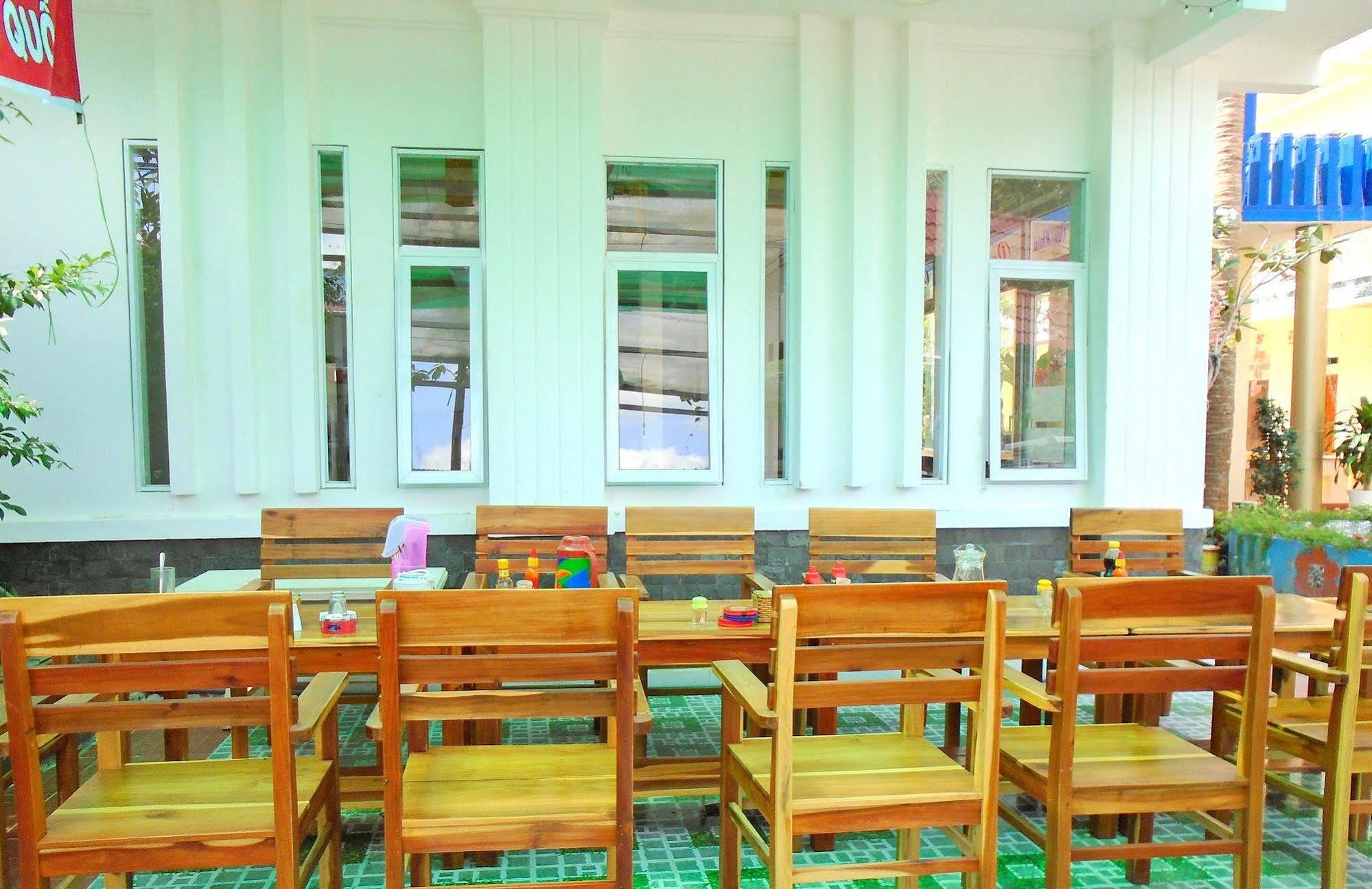 Oyo 614 Phu Quy Resort Esterno foto
