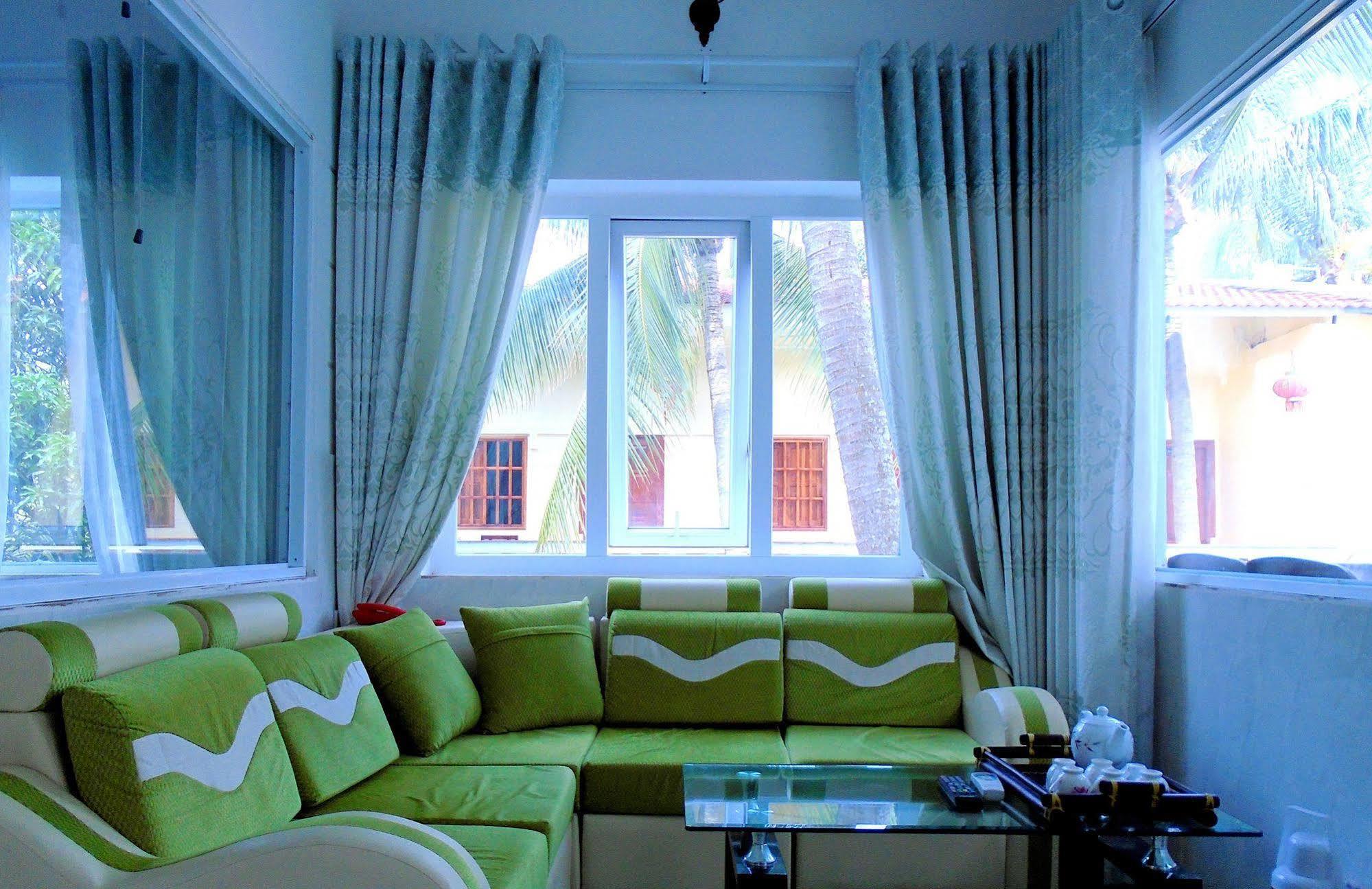 Oyo 614 Phu Quy Resort Esterno foto