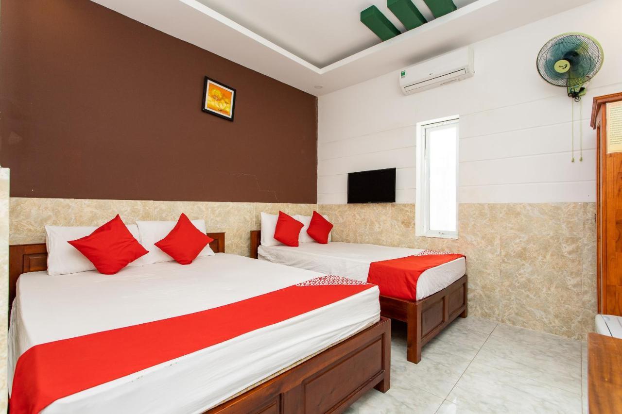 Oyo 614 Phu Quy Resort Esterno foto