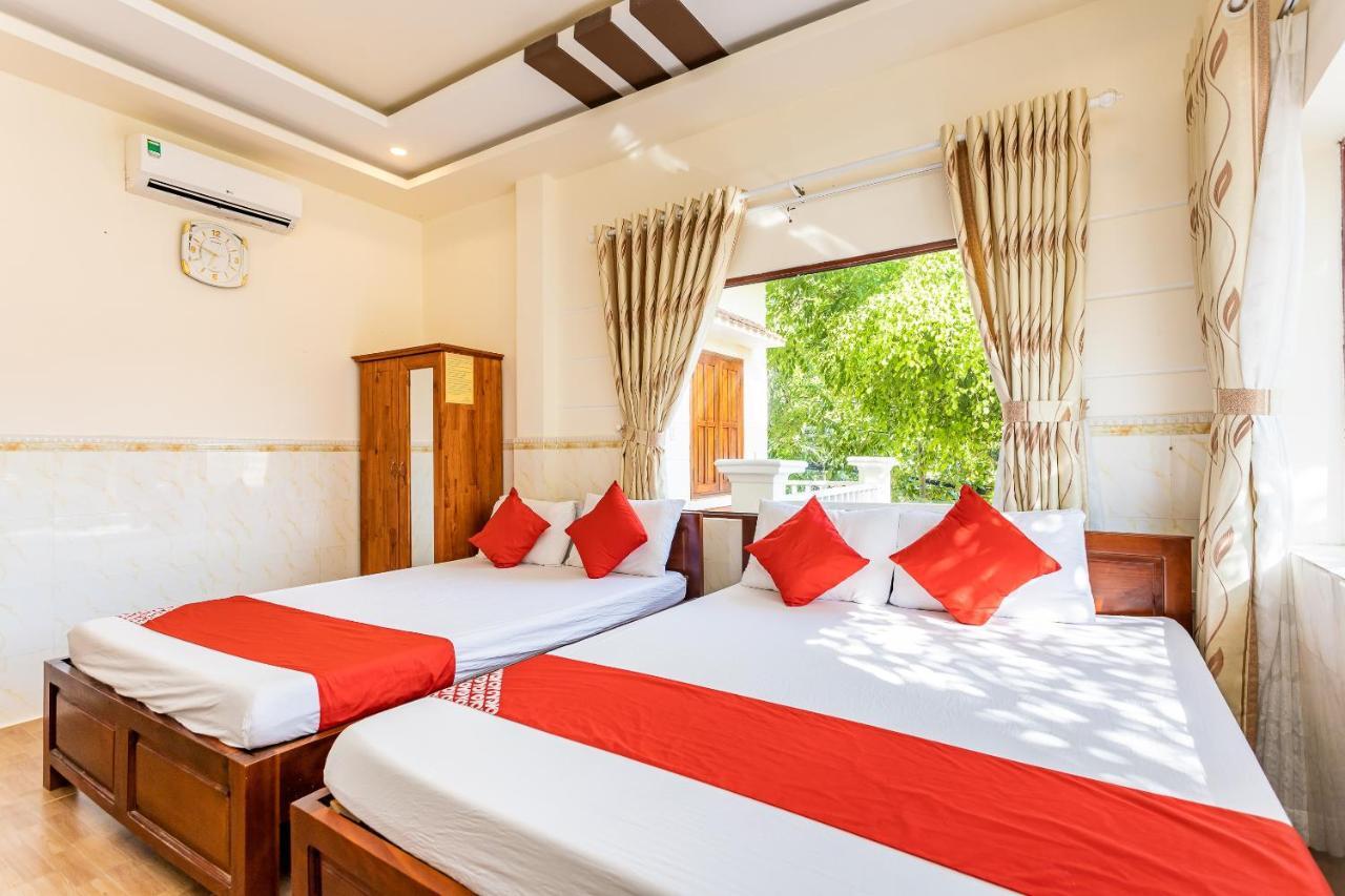 Oyo 614 Phu Quy Resort Esterno foto