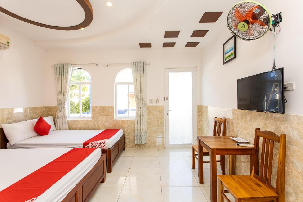 Oyo 614 Phu Quy Resort Esterno foto